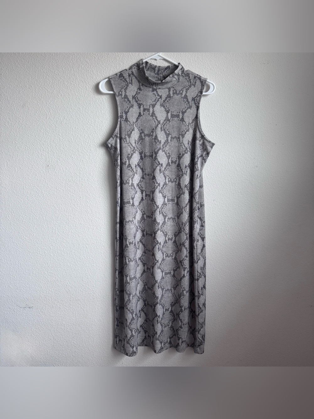 NWT Banana Republic snake print high neck maxi dress size medium